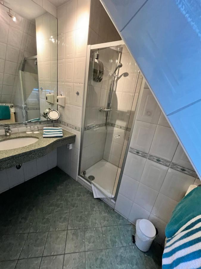 Hotel Am Elisabethufer Jever Ngoại thất bức ảnh